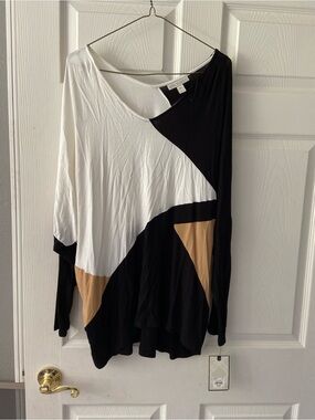 Dana Buchman Black and White Colorblock Tank Top